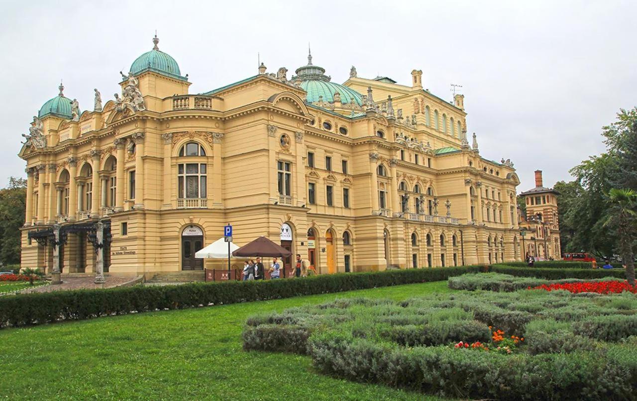 Attractive Apartment Oldtown Near Thetrain Station Krakow Exterior photo